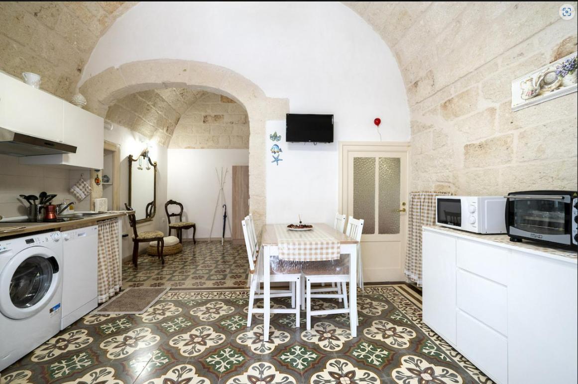 Chiarina Rooms 2 Polignano a Mare Buitenkant foto