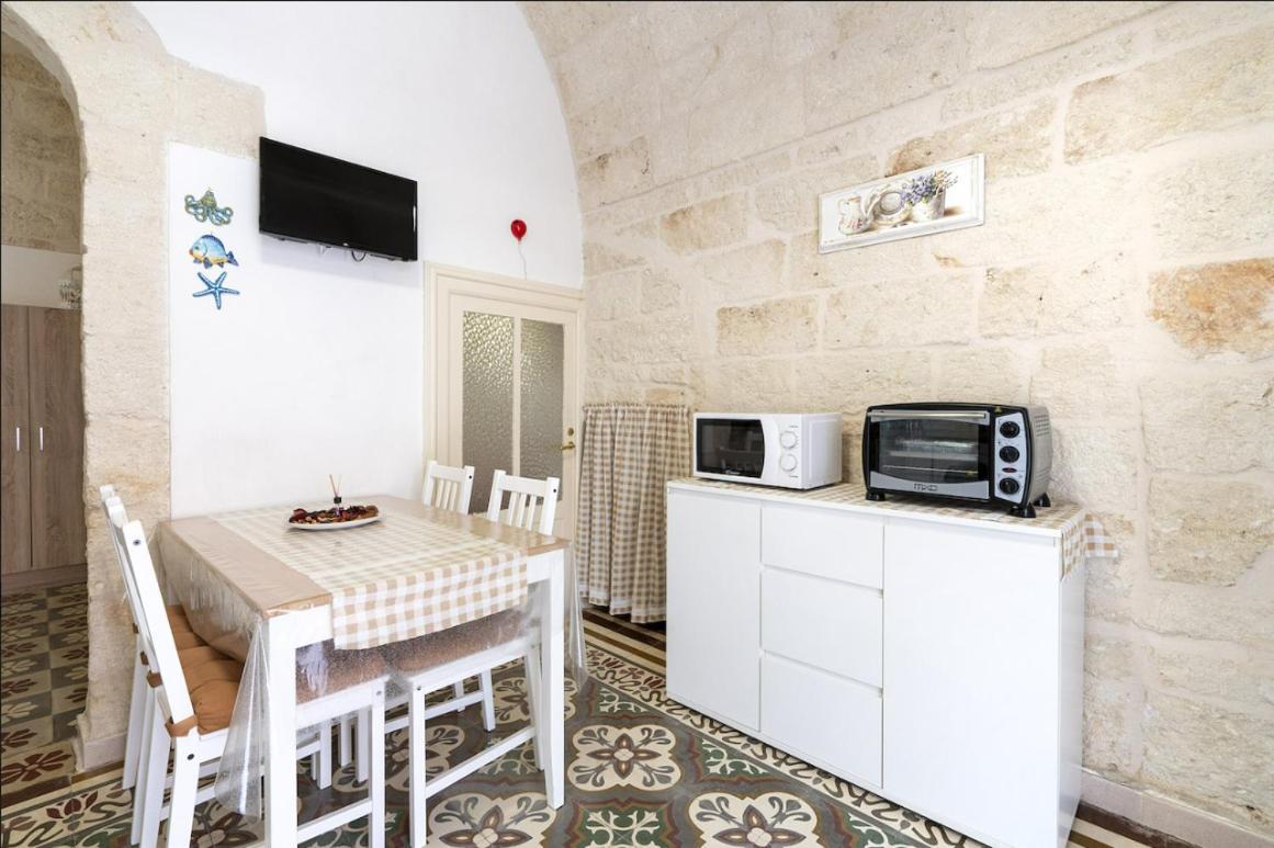 Chiarina Rooms 2 Polignano a Mare Buitenkant foto
